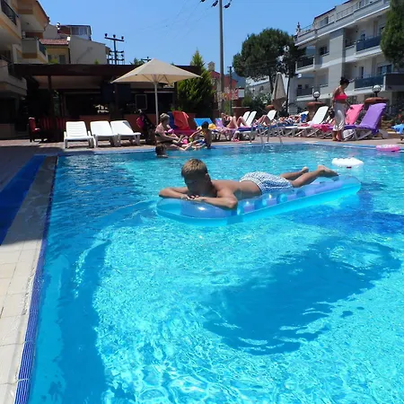 Sebnem & Appart hôtel 3*