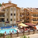 Lägenhetshotell Sebnem & Marmaris