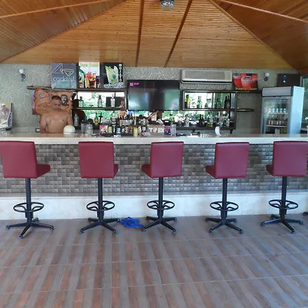 Sebnem & Lägenhetshotell Marmaris