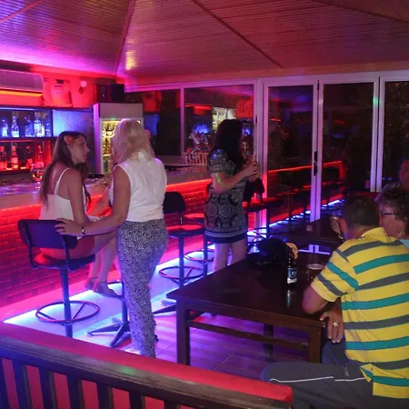 Aparthotel Sebnem &