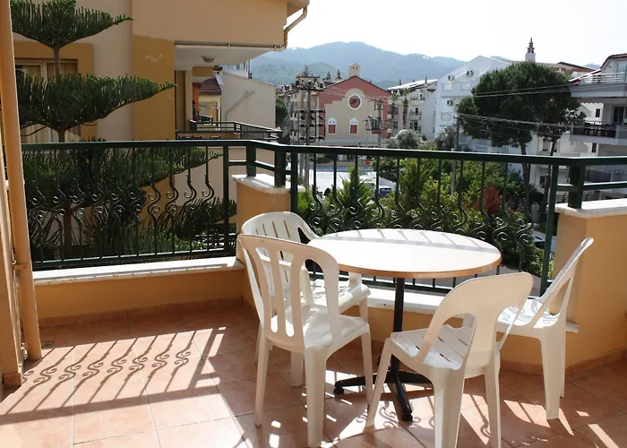 Sebnem & Aparthotel Marmaris