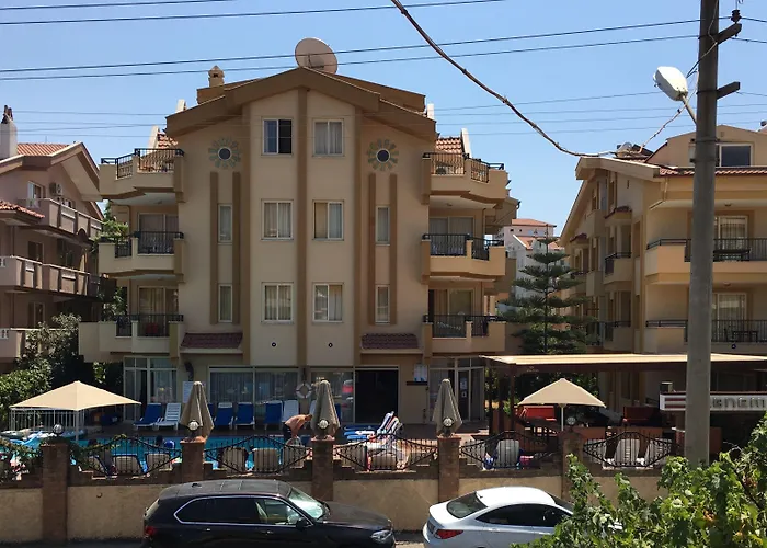 Sebnem & Aparthotel Marmaris